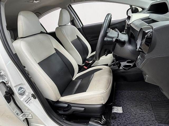 TOYOTA AQUA 2017 Image 31