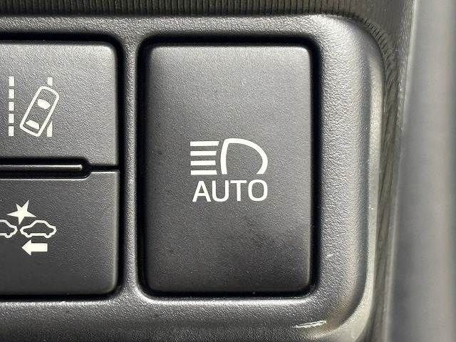 TOYOTA AQUA 2017 Image 31