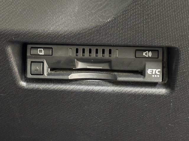 TOYOTA AQUA 2017 Image 31