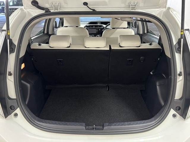 TOYOTA AQUA 2017 Image 31