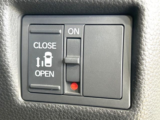 HONDA N BOX 2019 Image 31