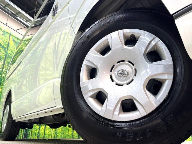 TOYOTA HIACE VAN 2WD 2025 Image 31