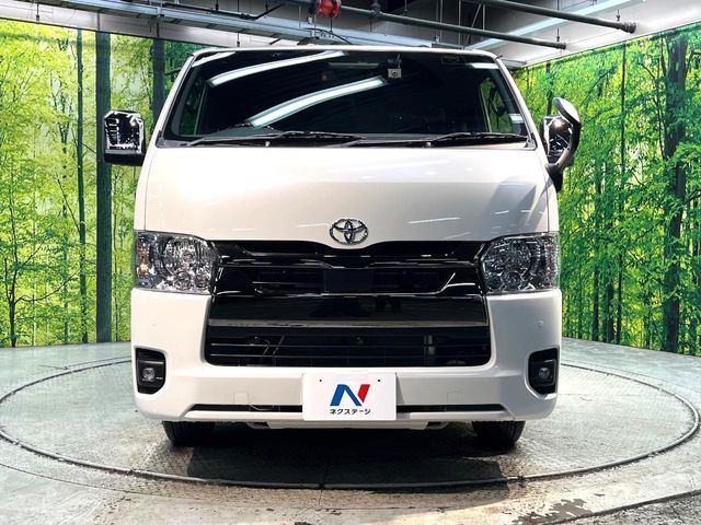 TOYOTA HIACE VAN 2WD 2025 Image 31