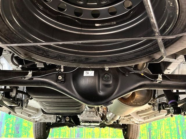 TOYOTA HIACE VAN 2WD 2025 Image 31