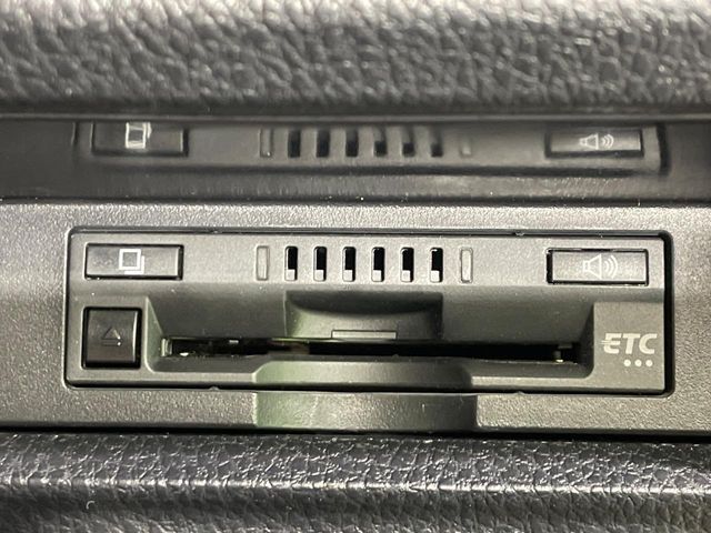 TOYOTA VOXY 2021 Image 31