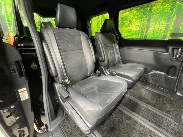 TOYOTA VOXY 2021 Image 31