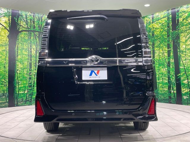 TOYOTA VOXY 2021 Image 31