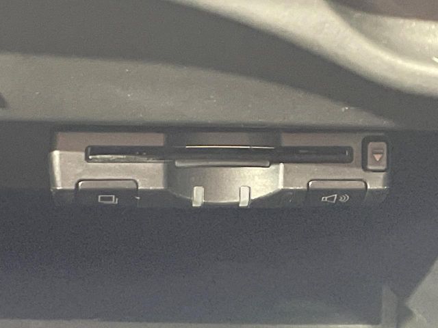 NISSAN NOTE 2017 Image 31