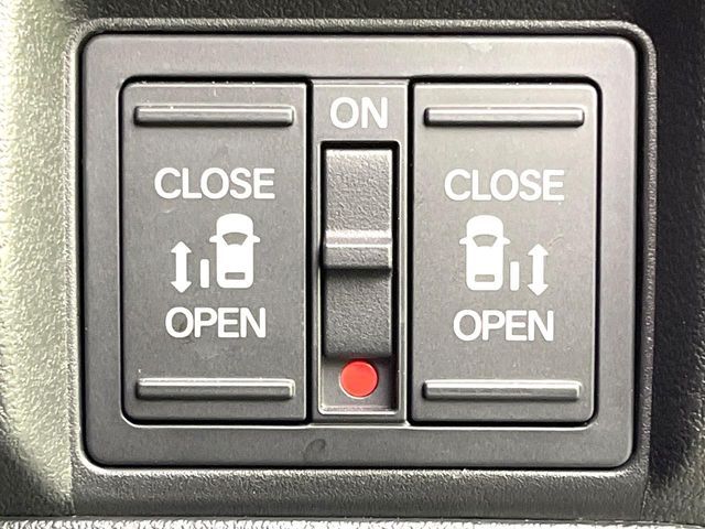 HONDA N BOX CUSTOM 2024 Image 31