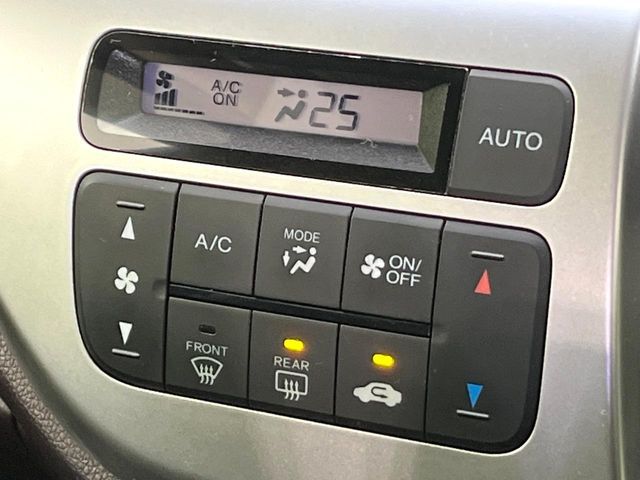 HONDA N-WGN CUSTOM 2015 Image 31