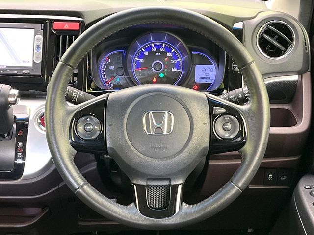 HONDA N-WGN CUSTOM 2015 Image 31