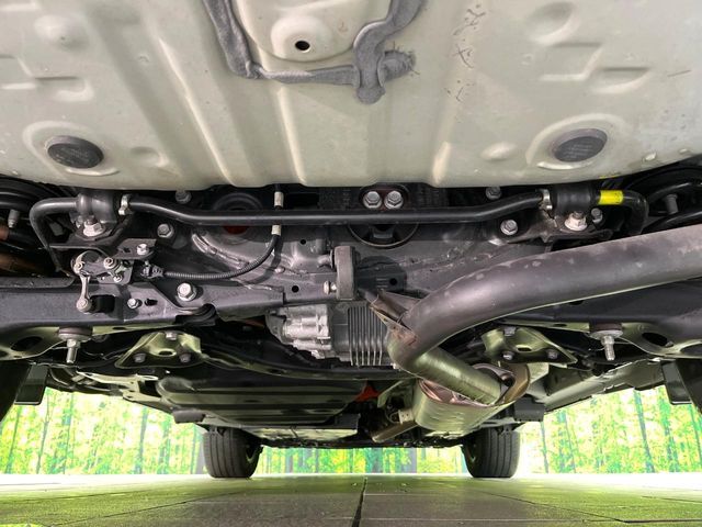 TOYOTA HARRIER HYBRID 2019 Image 31