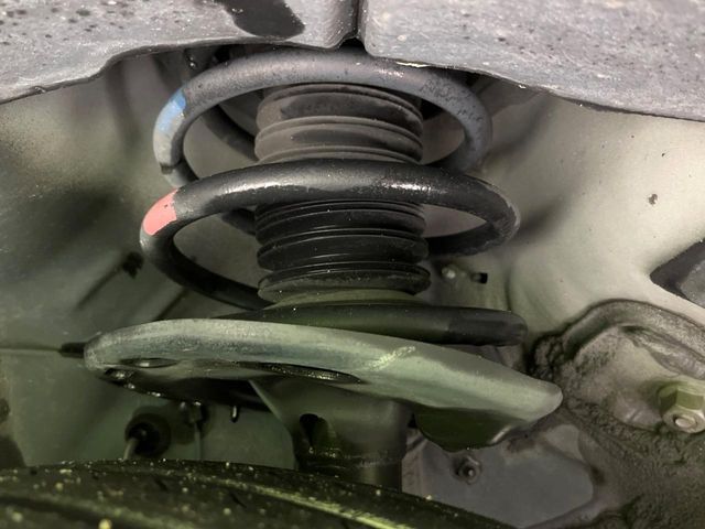 TOYOTA HARRIER HYBRID 2019 Image 31