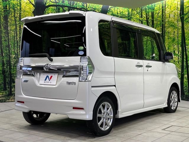 DAIHATSU TANTO CUSTOM 2014 Image 31
