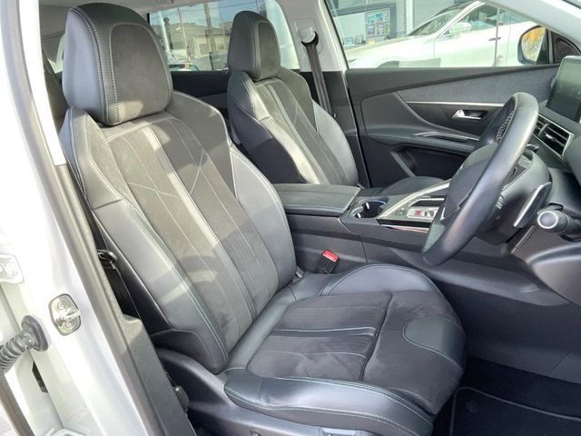 PEUGEOT 5008 2020 Image 31