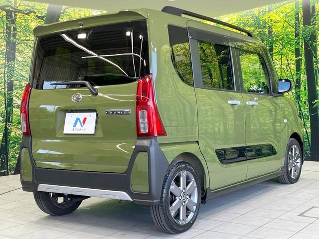DAIHATSU TANTO FAN CROSS 2023 Image 31