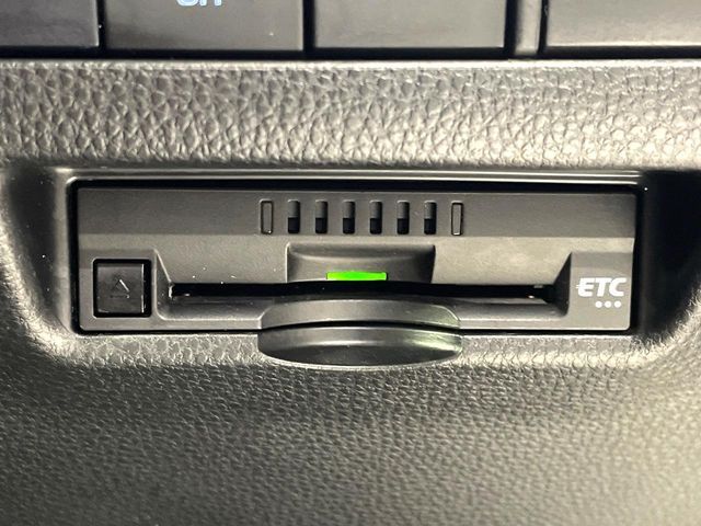 TOYOTA HARRIER 2WD 2021 Image 31