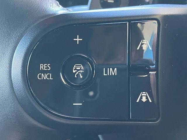 BMW MINI CLUBMAN 2023 Image 31