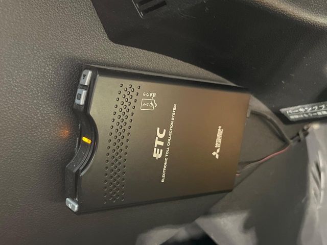 DAIHATSU MOVE CUSTOM 4WD 2017 Image 31