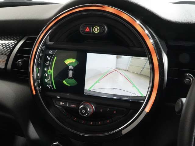 BMW MINI COOPER SD 5DOOR 2020 Image 31