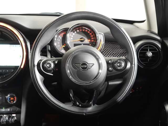 BMW MINI COOPER SD 5DOOR 2020 Image 31