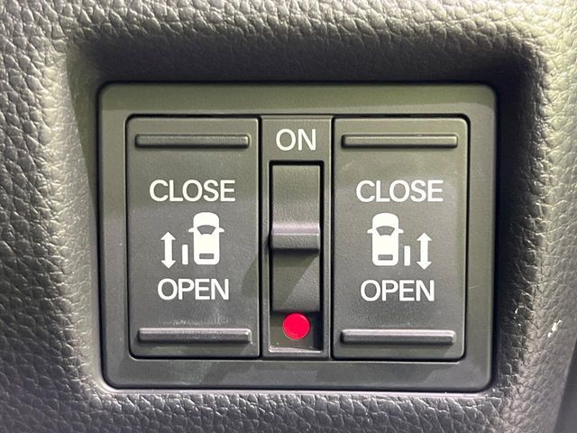 HONDA N BOX CUSTOM 2017 Image 31