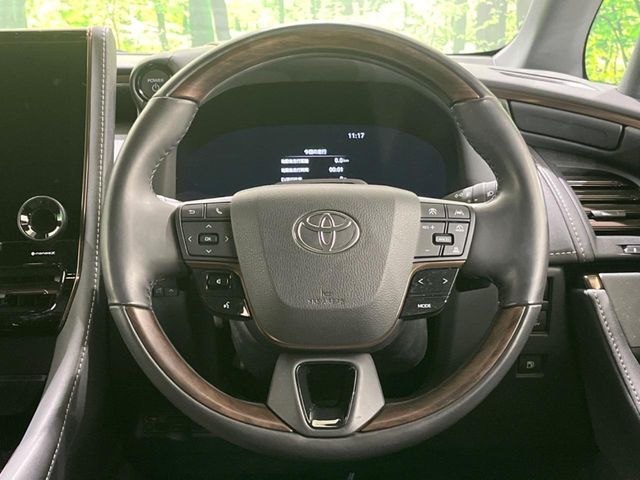 TOYOTA ALPHARD HYBRID 2024 Image 31