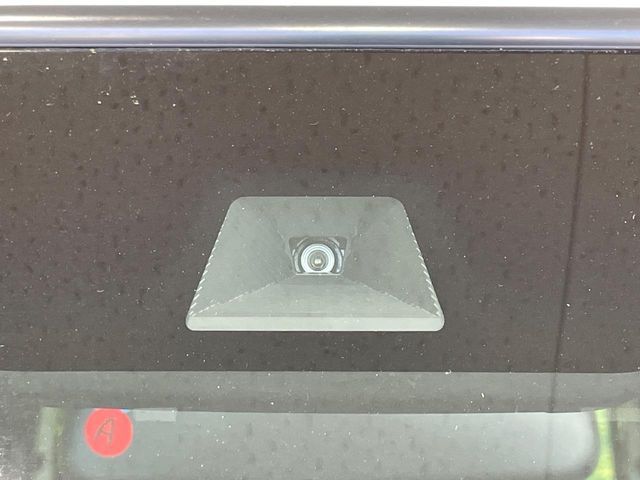 HONDA N BOX CUSTOM 2021 Image 31