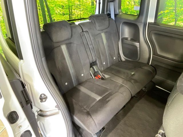 HONDA N BOX CUSTOM 2021 Image 31