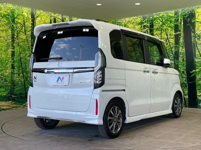HONDA N BOX CUSTOM 2021 Image 31