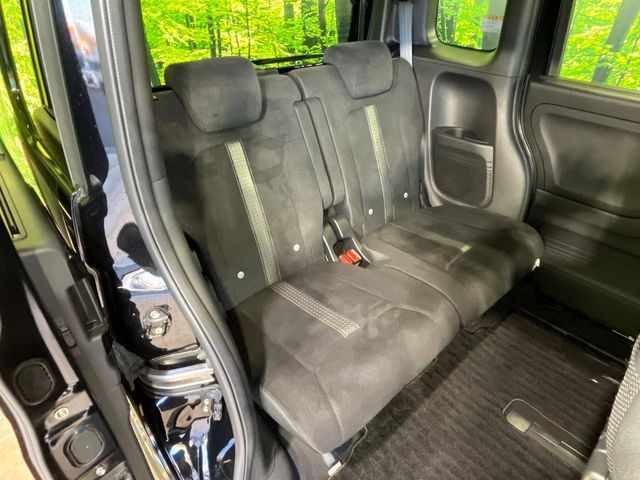 HONDA N BOX CUSTOM 2021 Image 31