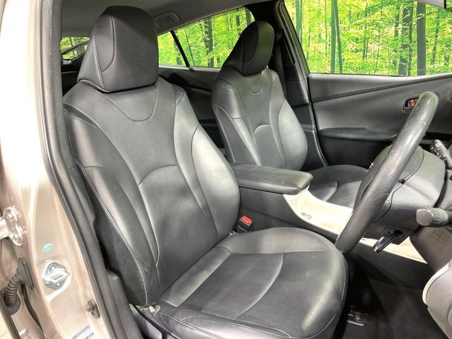 TOYOTA PRIUS 4WD 2016 Image 31