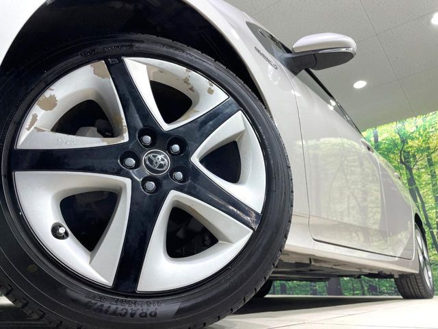 TOYOTA PRIUS 4WD 2016 Image 31