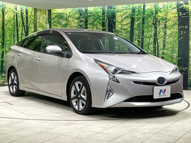 TOYOTA PRIUS 4WD 2016 Image 31