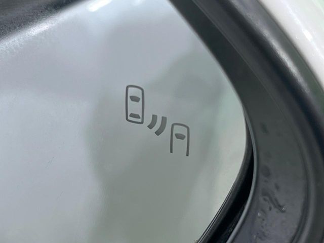 TOYOTA YARIS CROSS 2025 Image 31