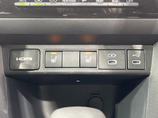 TOYOTA YARIS CROSS 2025 Image 31