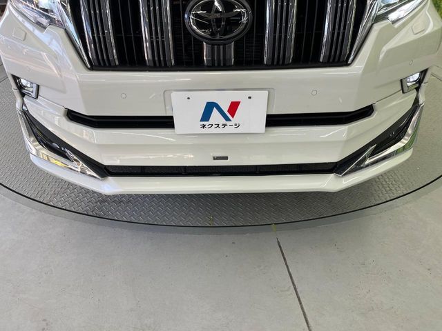 TOYOTA LANDCRUISER PRADO 2023 Image 31