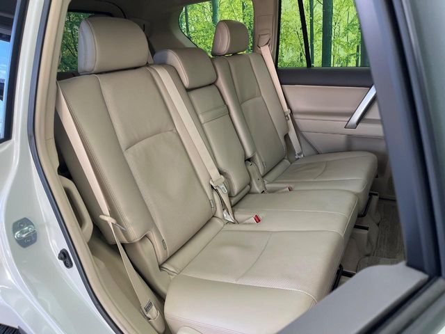 TOYOTA LANDCRUISER PRADO 2023 Image 31