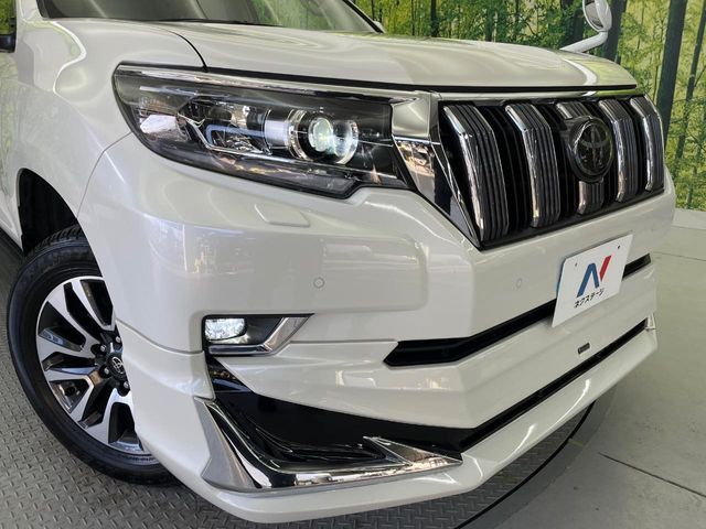 TOYOTA LANDCRUISER PRADO 2023 Image 31