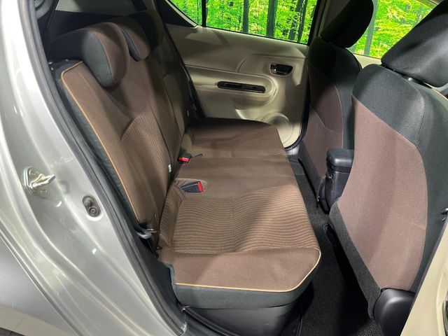 TOYOTA AQUA 2013 Image 31