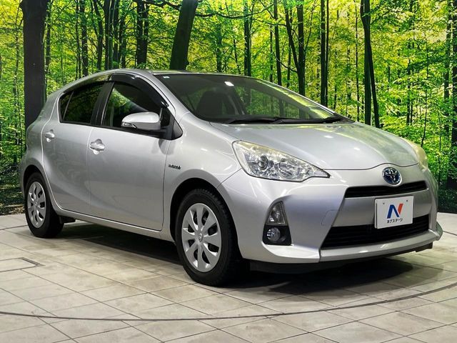 TOYOTA AQUA 2013 Image 31