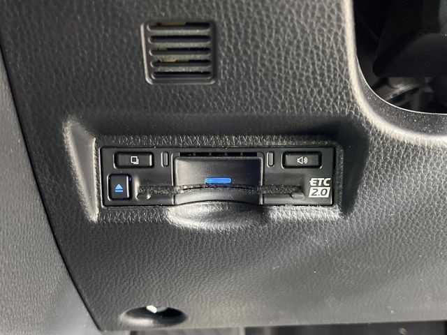 TOYOTA NOAH 2023 Image 31