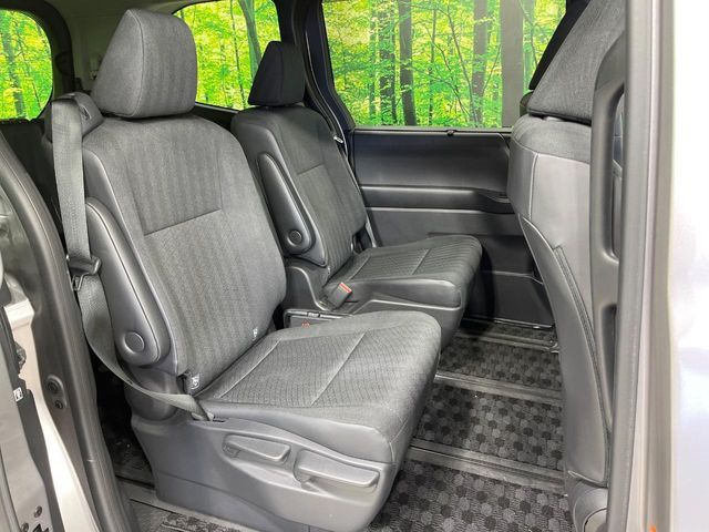 TOYOTA NOAH 2023 Image 31