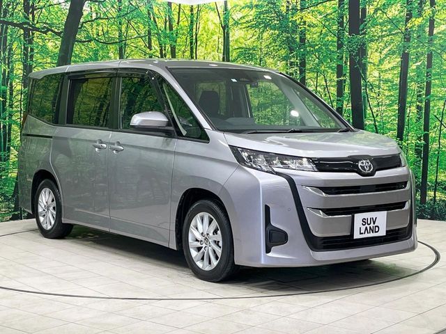 TOYOTA NOAH 2023 Image 31