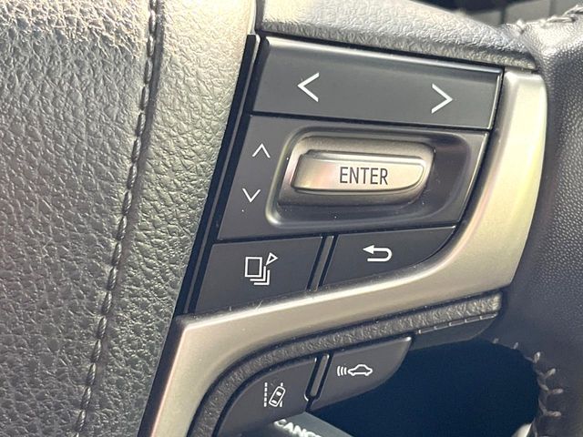 TOYOTA LANDCRUISER PRADO 2022 Image 31