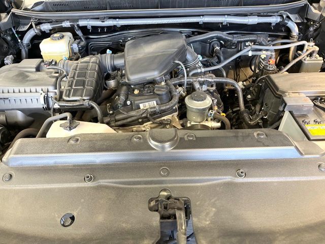 TOYOTA LANDCRUISER PRADO 2022 Image 31