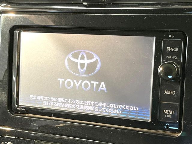 TOYOTA PRIUS 2016 Image 31
