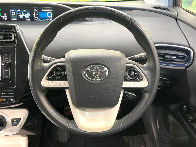 TOYOTA PRIUS 2016 Image 31