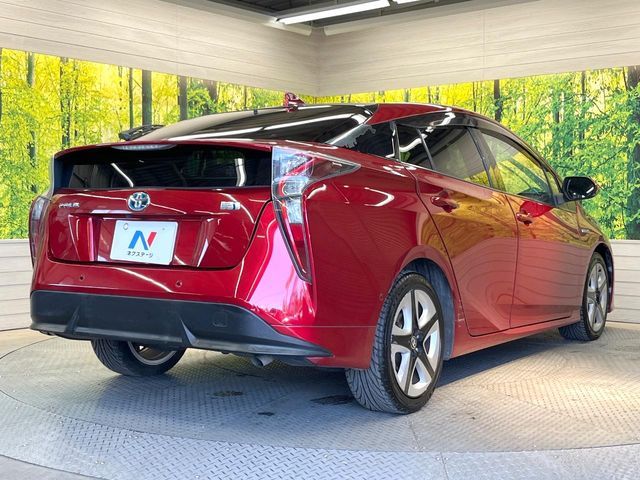 TOYOTA PRIUS 2016 Image 31