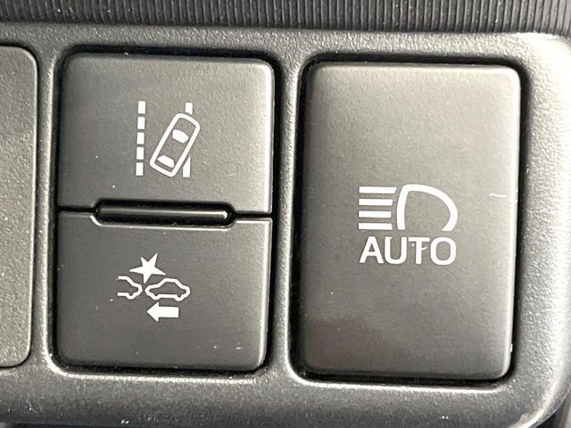 TOYOTA AQUA 2018 Image 31